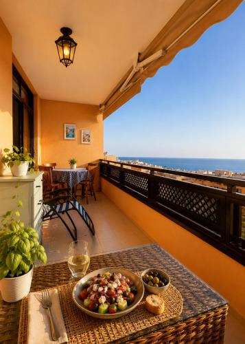 Casa HUGO - ocean view, quiet pool, fibre net, los Gigantes