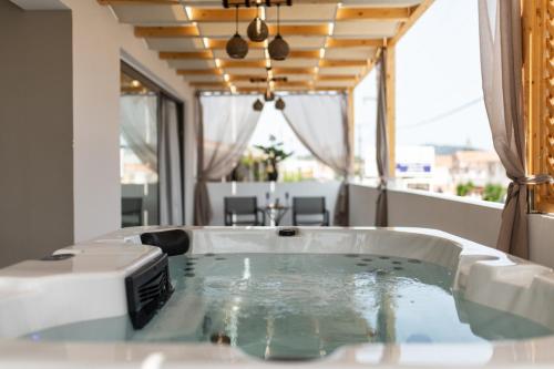 جاكوزي, Diana Palace Hotel Zakynthos in Argassi