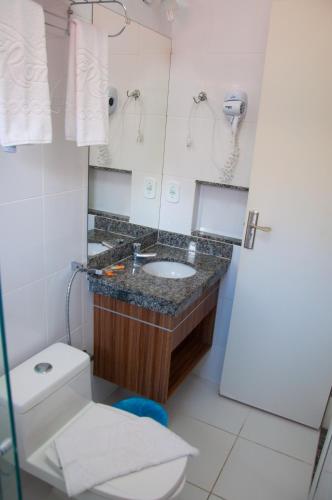 Standard Quadruple Room image 2