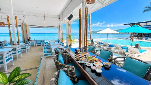 Restaurant, Combo Beach Hotel Samui in Koh Samui