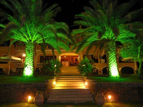 Fiori Hotel - image 14