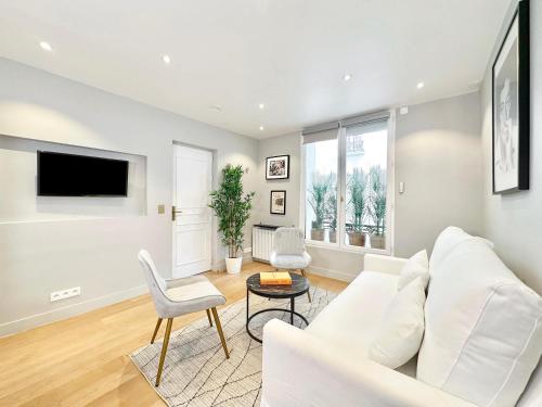 Spacious flat for 4 - Eiffel Tower
