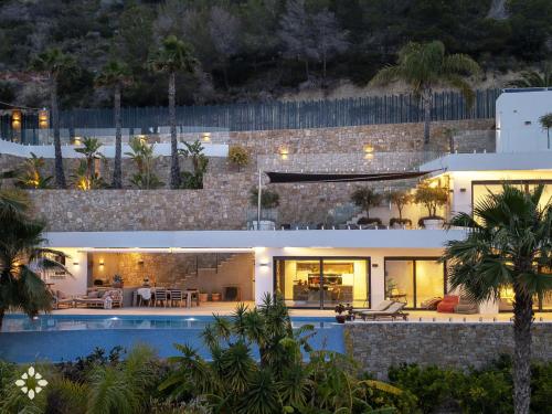 Villa El Rincon Del Olivo by Abahana Luxe - image 3