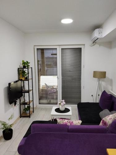 Stef's place, Skopje