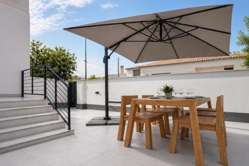 Fontana Suite - 1-Bedroom Apartment with Terrace, Aldo Moro Olbia