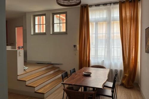 Roof terrace apartment in Avignon - image 2