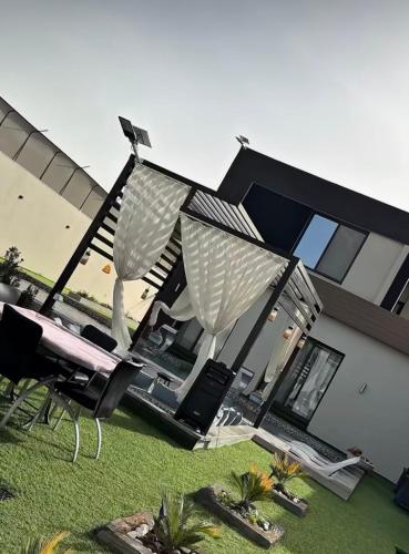 THE VIEW chalet in Al-Himmah Al-Ordonyah