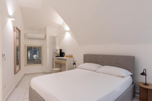 Space Domus Rooms, Nápoles