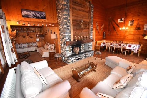 Chalet Dix loups a Anzere avec vue sur les Alpes