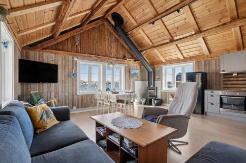 Iekārtas, Åsebua - Renovated rorbu with seaview (Asebua - Renovated rorbu with seaview) in Tind