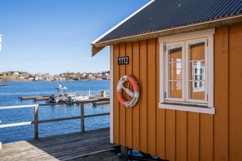 Viesnīcas āriene, Åsebua - Renovated rorbu with seaview (Asebua - Renovated rorbu with seaview) in Tind