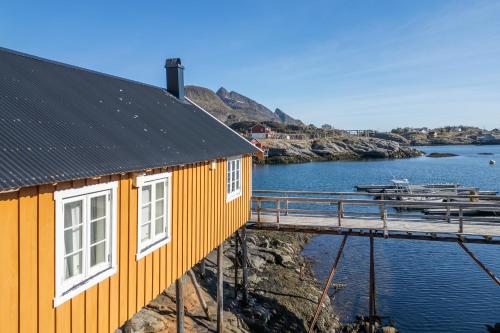 Viesnīcas āriene, Åsebua - Renovated rorbu with seaview (Asebua - Renovated rorbu with seaview) in Tind