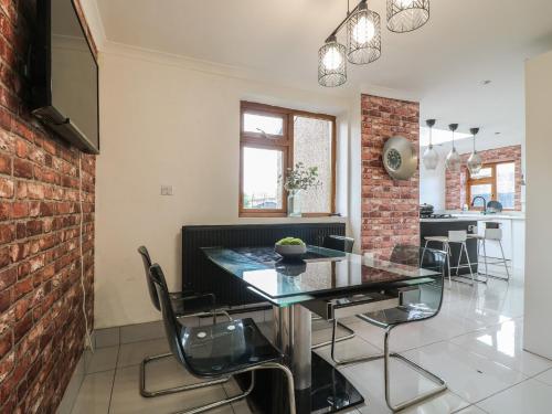 Hotelli välisilme, 57 Howden Avenue in Carcroft