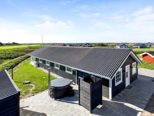  Holiday Home Mieka - 400m from the sea by Interhome in Løkken