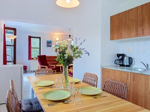 Konyha, Holiday Home Green Valley Park Stárkov 10 by Interhome (Holiday Home Green Valley Park Starkov 10 by Interhome) in Stárkov