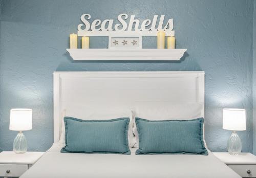 Seashells Getaway - Boat Slip, Ramp, Pool, Marathon