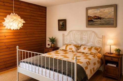 2-Bedroom Home in Availles-Limouzine Sleeps 4 in Availles-Limouzine