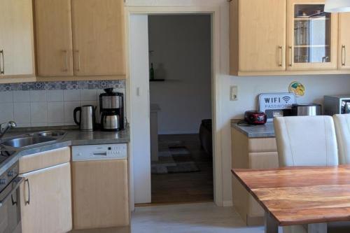 Großzügige Ferienwohnung mit viel Platz zwischen Tollenseesee und Müritz (Großzugige Ferienwohnung mit viel Platz zwischen Tollenseesee und Muritz) in Klein Vielen