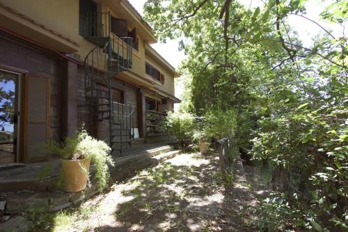 Villa dei Cerri 2BR - image 5