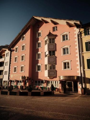 Cityhotel Goldener Adler B&B