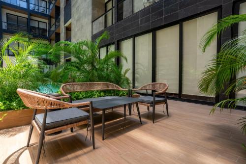 花園, Musa Del Carmen, Centric Apt with Rooftop, Pool, Hot tub, Gym in 卡門海灘