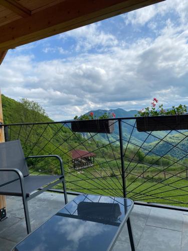 Skats, Căsuța Anei (Casuta Anei) in Valea Manastirii