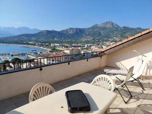 Appartement T4 Santa Regina III CALVI