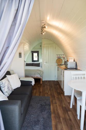 Зовнішній вигляд готелю, Jerusalem Farm Pods in Tranent