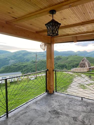 Căsuța Anei (Casuta Anei) in Valea Manastirii
