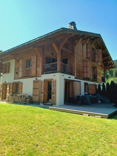 Demi Chalet with garden a Megeve
