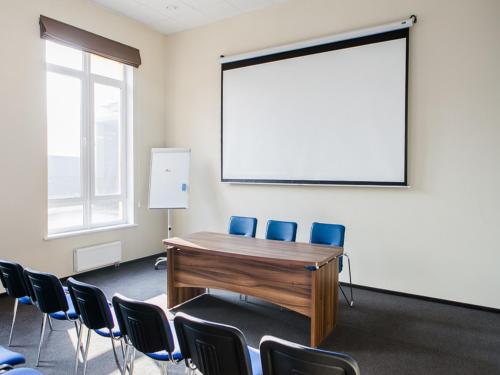 Raziotel Kyiv Yamska - image 11