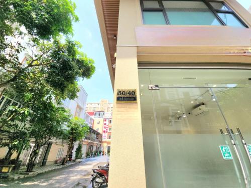 Udvendig, The LuxHomes ROYAL Apartment in Haiphong