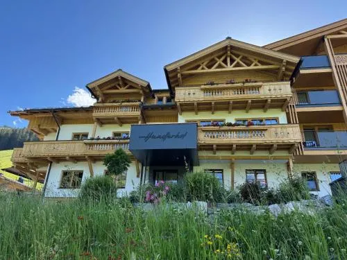 Gasthof Hotel Handlerhof in Maria Alm am Steinernen Meer, Österreich