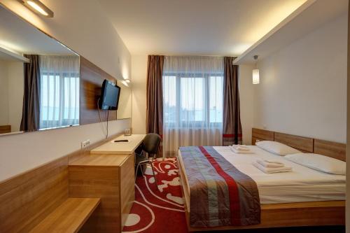 Hotel Ave Lux - image 7