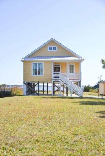 . 3BR Waterfront Home Fishing Boating Views