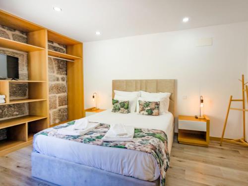 Casa d'Henrique Retreat Pool and Spa in Vieira Do Minho