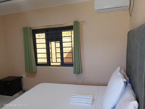 Affordable Lower Zambezi Safari Stay in Siavonga
