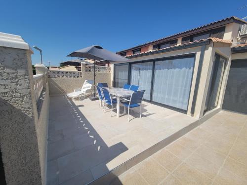 Belle villa de vacances climatisée, residence TAMARIS, wifi, 2 chambres 4 à 6 couchages, accès payant pour les piscines et animations , PORTIRAGNES PLAGE LRTAMA57