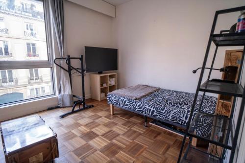 Modern accommodation near Parisian attractions - image 7