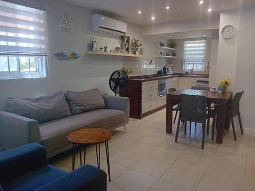 Konyha, Modern appartement op resort Seru-Coral 4 pers 2 slpk met een groot zwembad in Willemstad városközpont