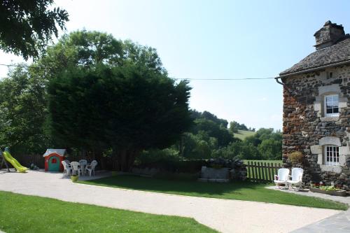 Exterior view, La Maison De Suzanne in Ruynes-en-Margeride