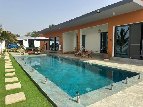 Skats, Ker Ar Mor - Villa 3 chambres avec piscine privée à Nguerigne (Ker Ar Mor - Villa 3 chambres avec piscine privee a Nguerigne) in Sintian
