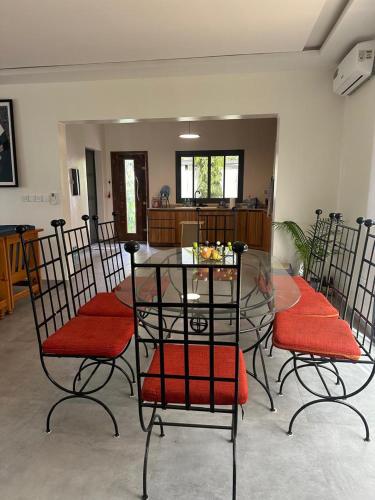 Ker Ar Mor - Villa 3 chambres avec piscine privée à Nguerigne (Ker Ar Mor - Villa 3 chambres avec piscine privee a Nguerigne) in Sintian