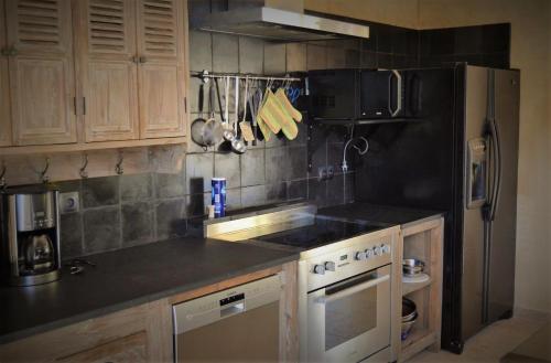 keuken, Mas Ste Helene in Reillanne