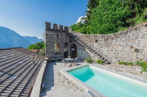 Villa Torre di Palanzo with Magnificent View - Como Villa Torre di Palanzo with Magnificent View - Como