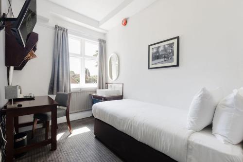 hotel photo