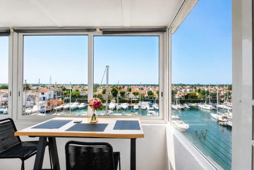 396-Studio Vue Marina