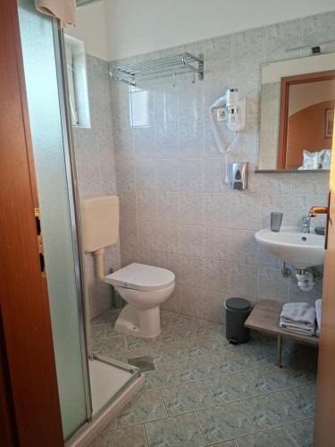 Guest House Surina 3