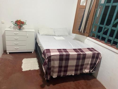1 twin bed