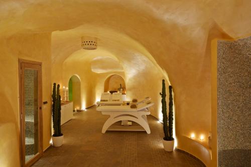 Gold Suites - Small Luxury Hotels of the World - image 10